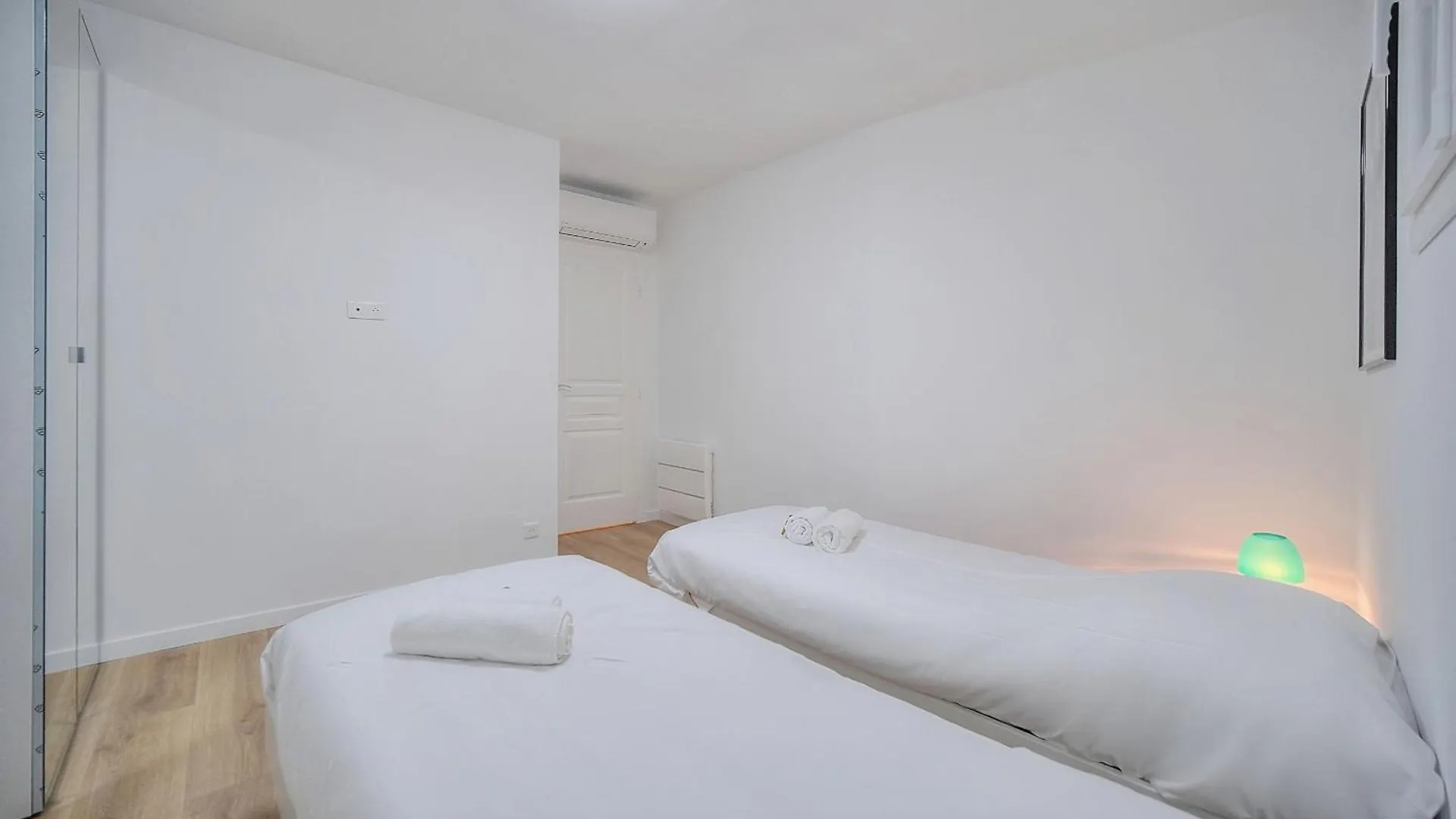 Apartament Charmant 3 Pieces Centre Ville A2B243 Cannes